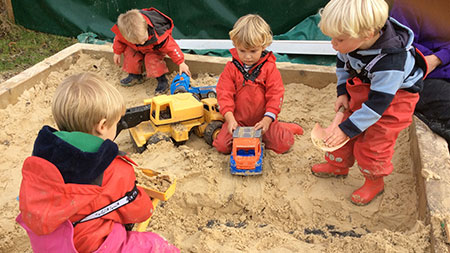 sand-play-c